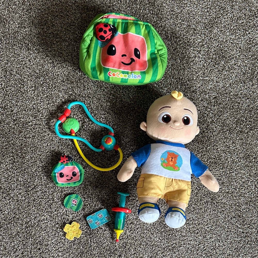 Coco melon doctor set